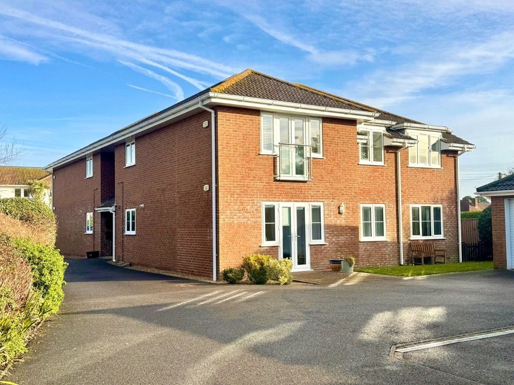 Property photo 1 of 16 Picture No. 26