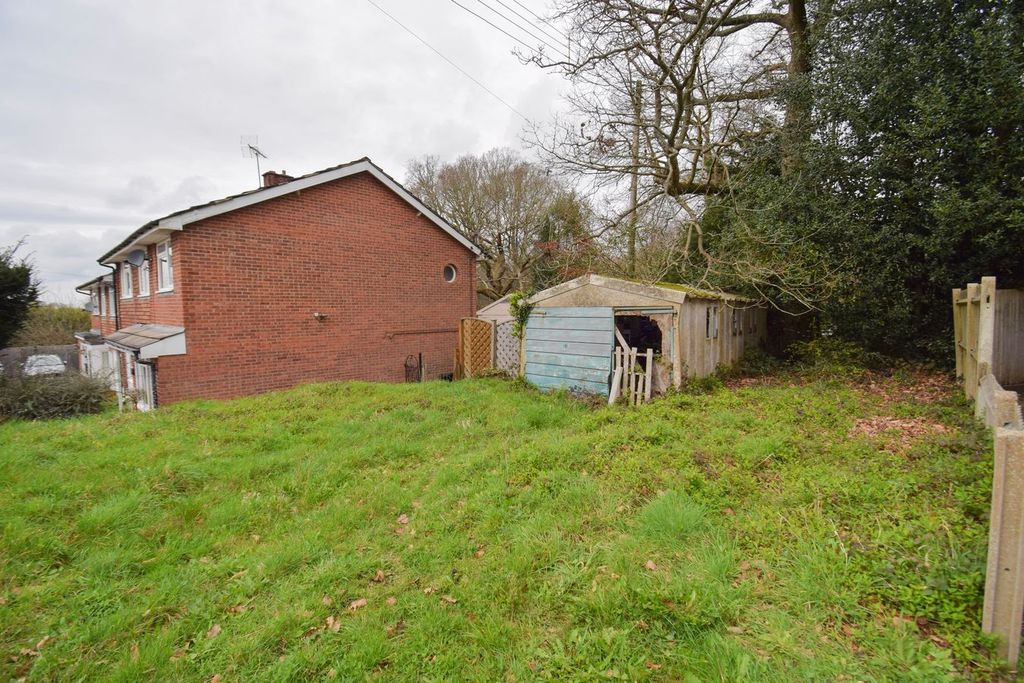 Property photo 3 of 9