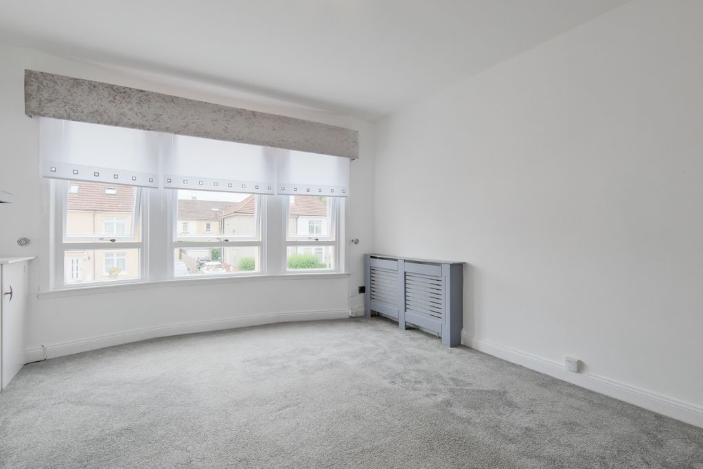 Property photo 3 of 23 5310027