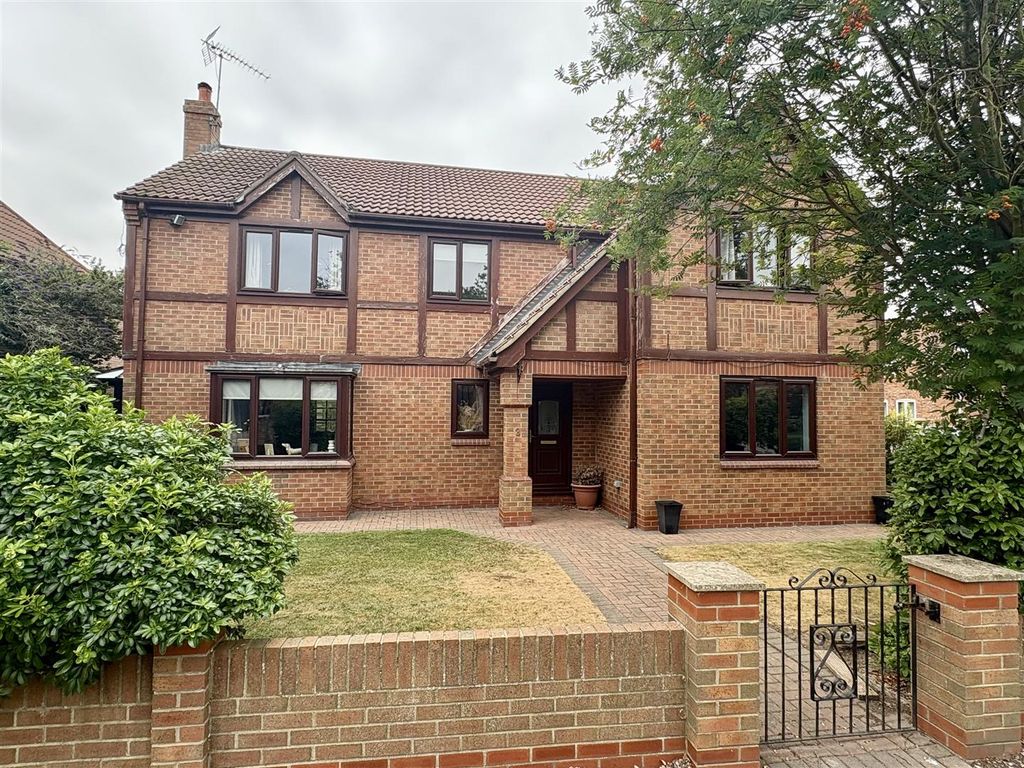 Property photo 1 of 14 1