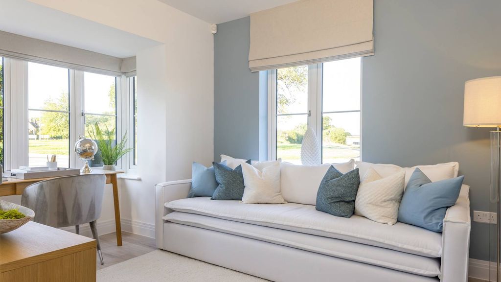 Property photo 3 of 13