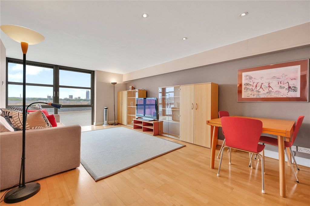 Property photo 1 of 26 Picture No. 10