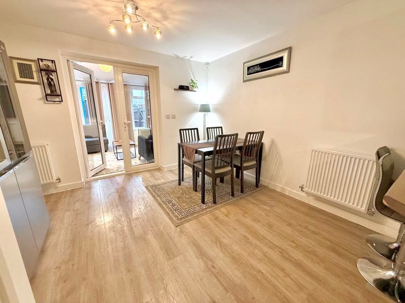 Property photo 2 of 14 Living Area