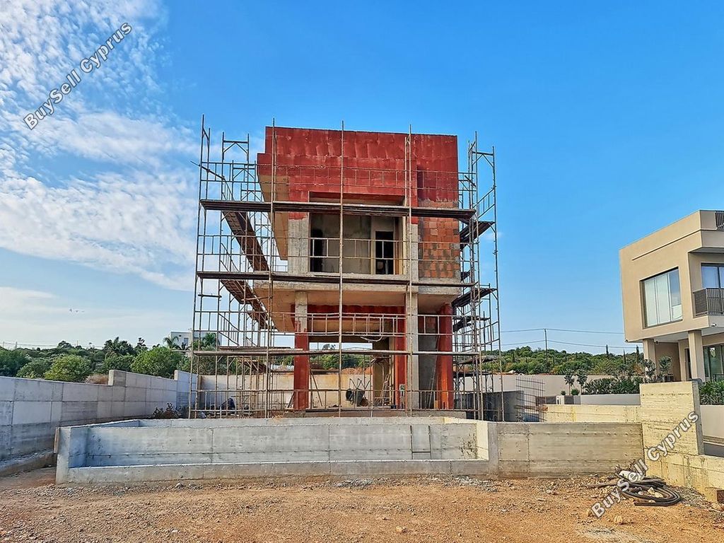 Property photo 3 of 30