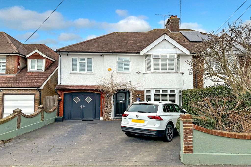 Property photo 1 of 28 Picture No. 36