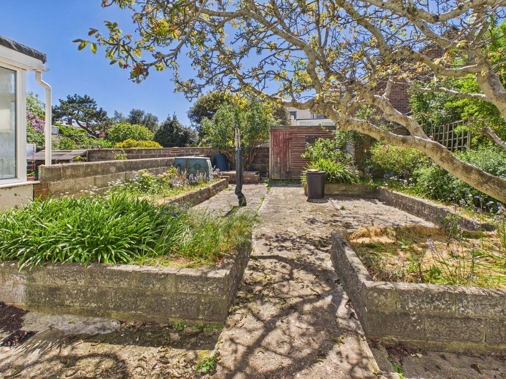 Property photo 2 of 3
