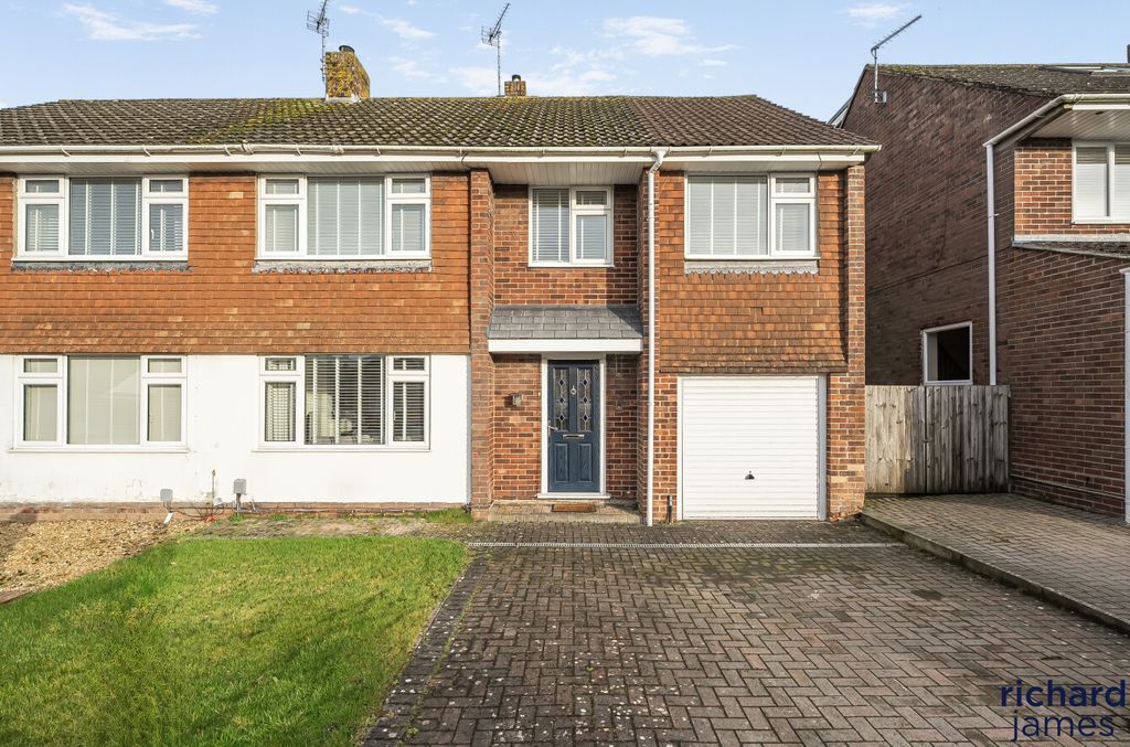 Property photo 1 of 11 d7Deefe307504A9Db7Eac4855239Debe