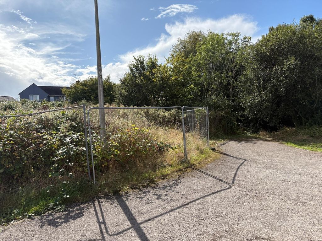 Property photo 2 of 5