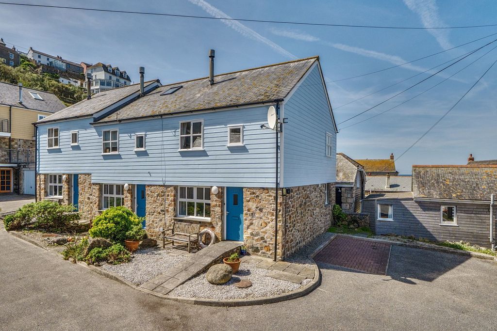Property photo 3 of 16