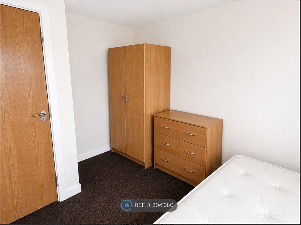 Property photo 2 of 5
