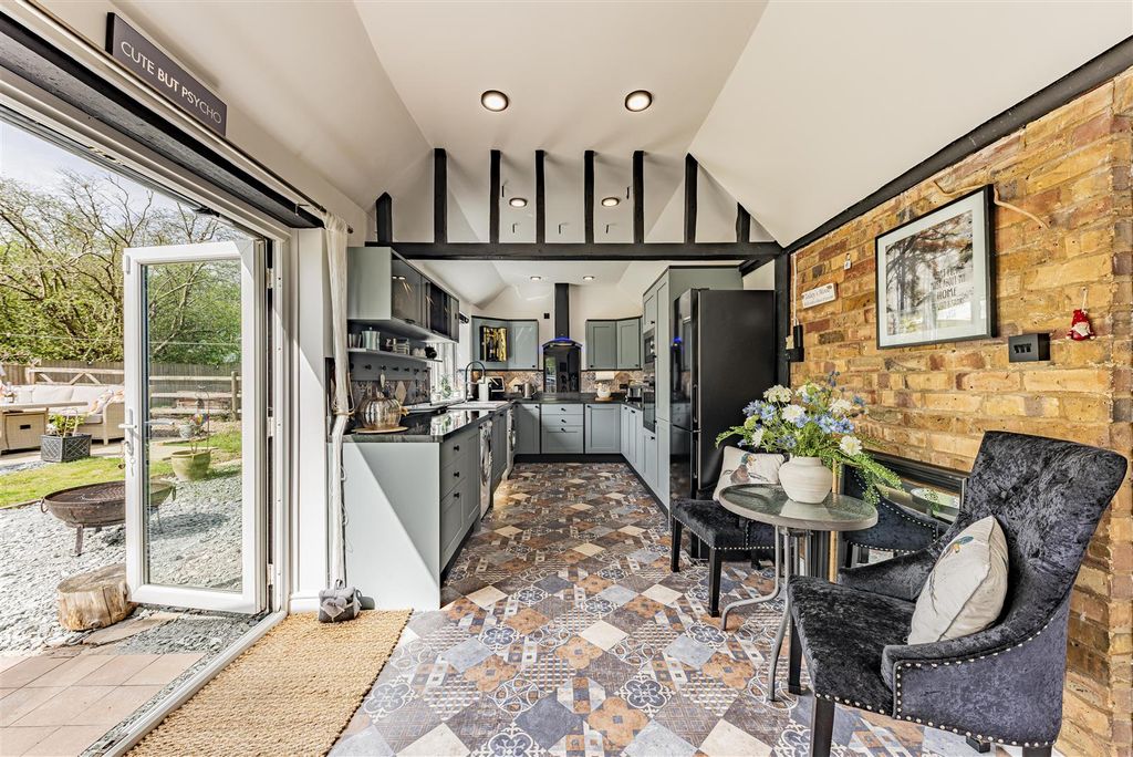 Property photo 3 of 47 Brickfield Cottage, Bridge For Sale By Guildcrest