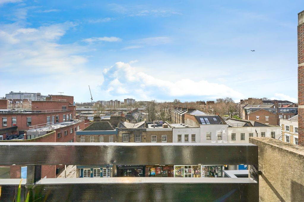 Property photo 2 of 19 1743659_32