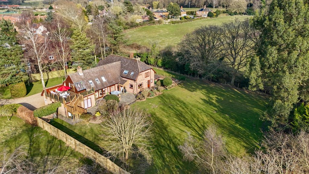 Property photo 1 of 46 4066141
