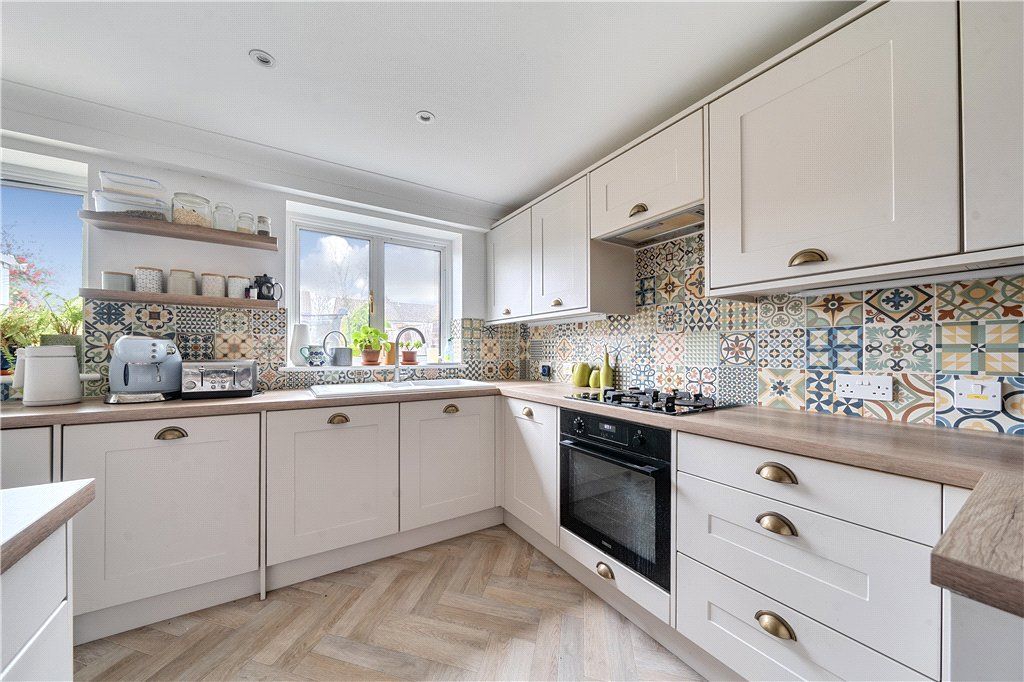 Property photo 2 of 16 Picture No. 09