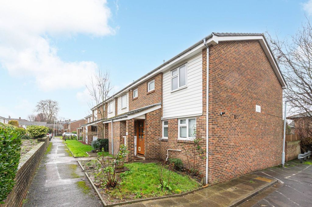 Property photo 2 of 22