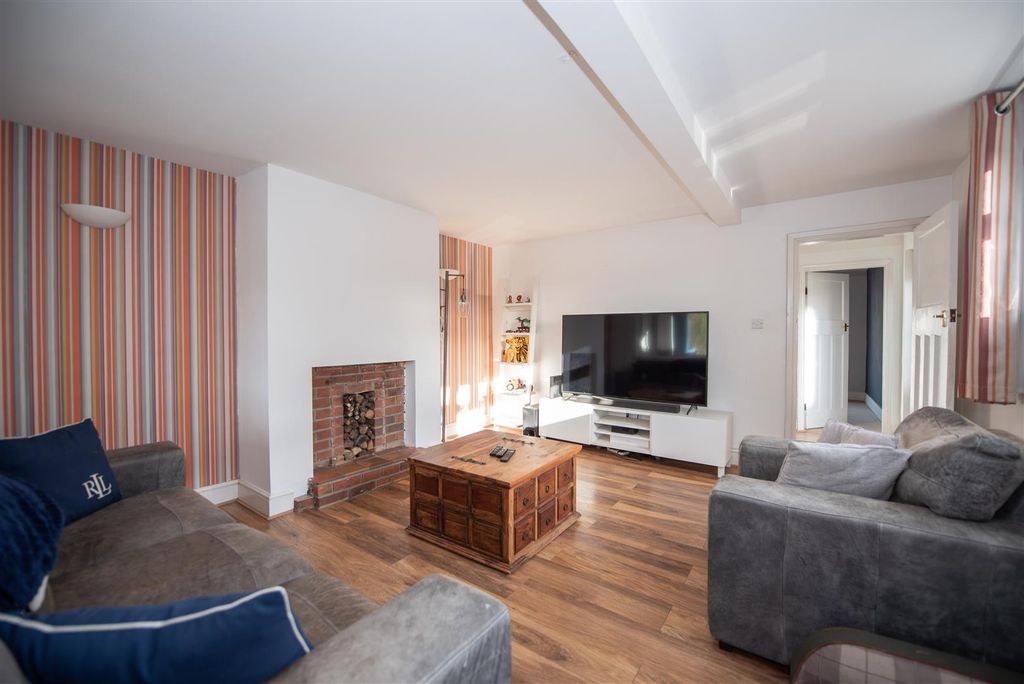 Property photo 3 of 16 Living Room