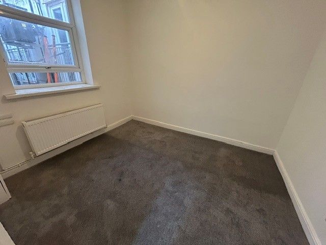 Property photo 2 of 3