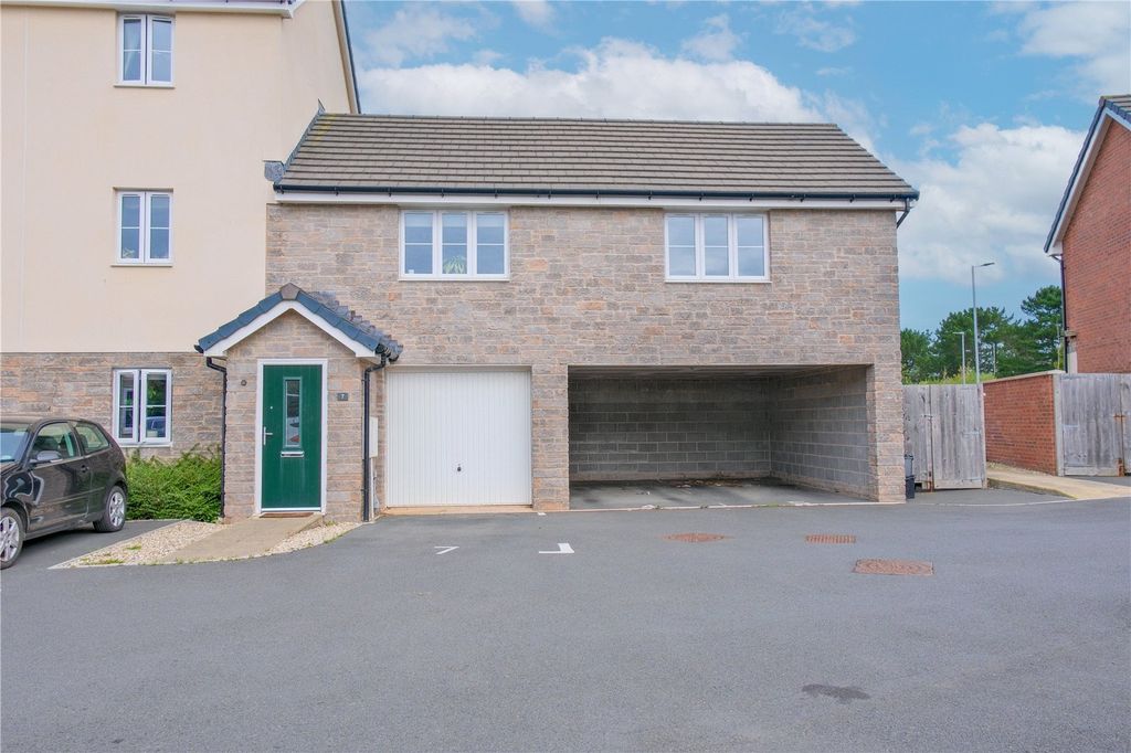 Property photo 1 of 8 Picture No. 04