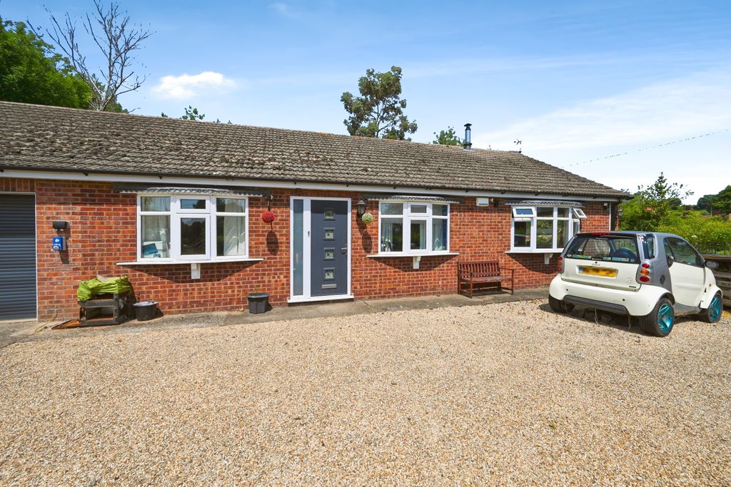 Property photo 2 of 19