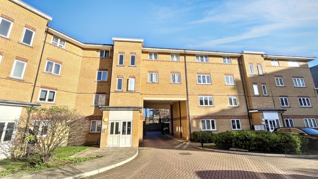 Property photo 1 of 9 5136780