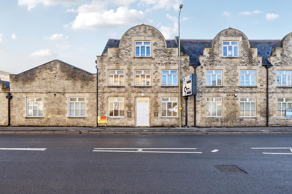 Property photo 1 of 20 External View