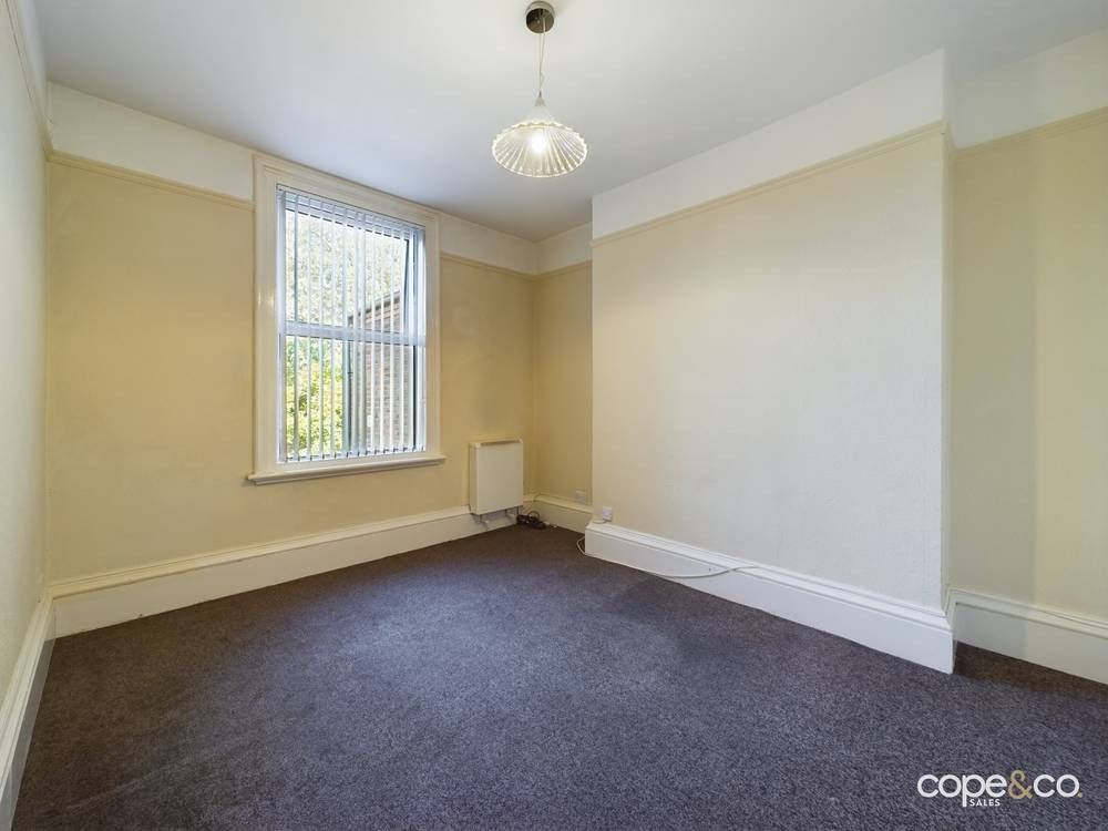Property photo 3 of 8 1845793