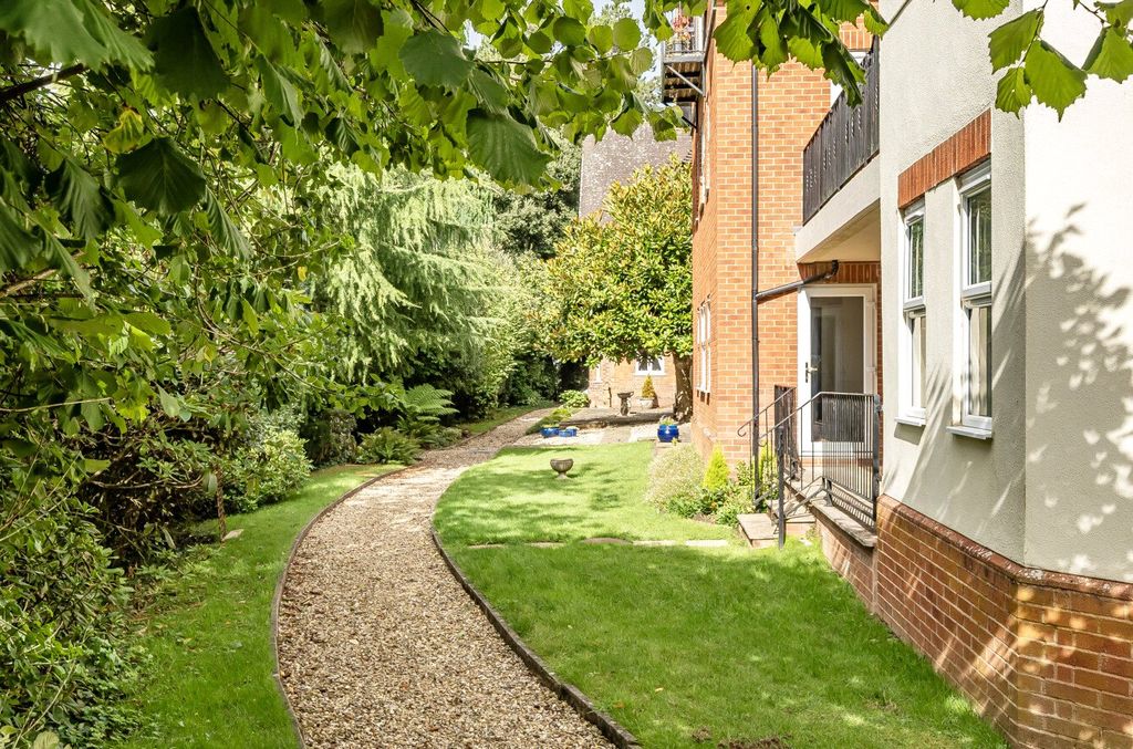 Property photo 2 of 14 Patio/Path