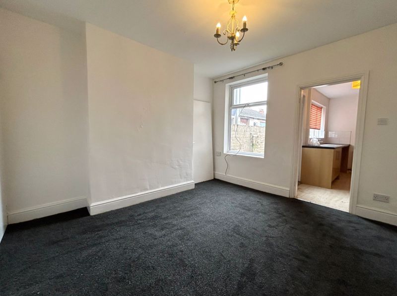 Property photo 3 of 8 Dining Room