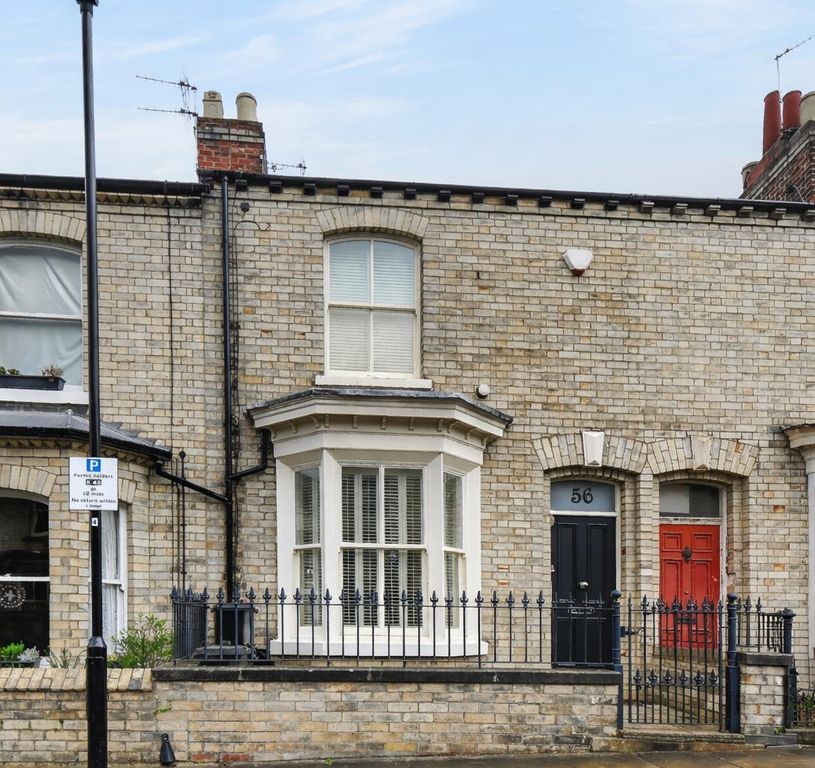 Property photo 1 of 20 Removed Cars.Png