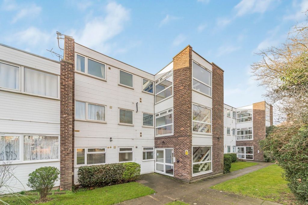 Property photo 3 of 10 Picture No. 11