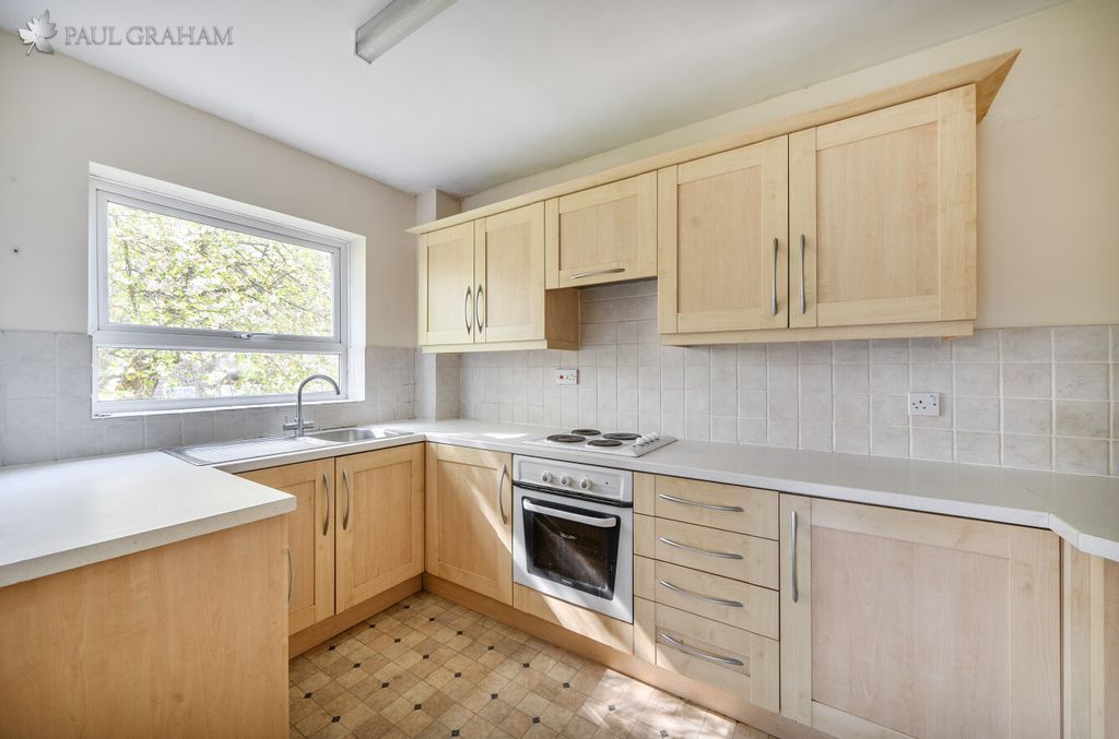 Property photo 3 of 8 E7d50E4E-7591-4Fd4-87F8-A3E21c6Ed6Fb