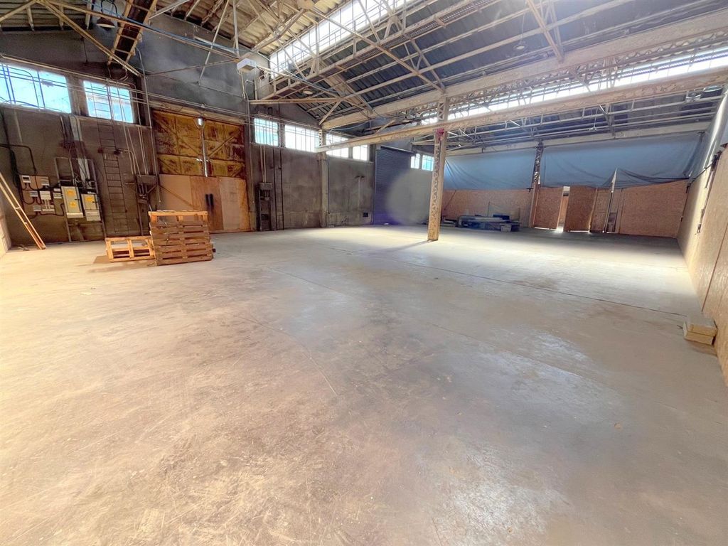 Property photo 2 of 6 4.Jpg
