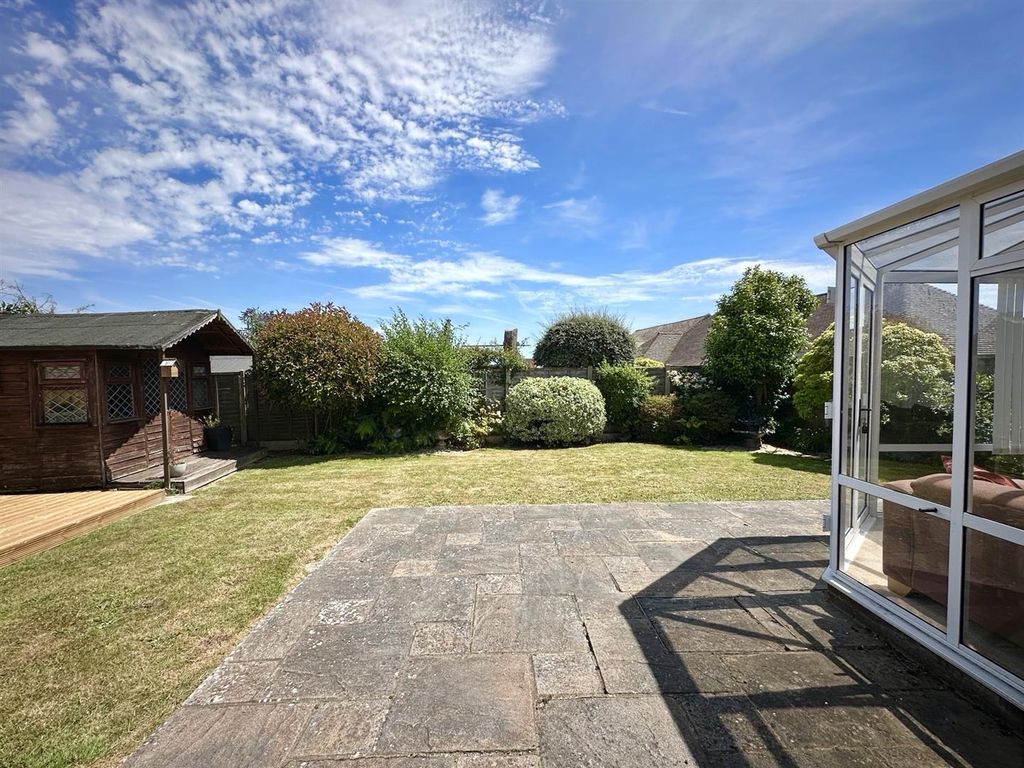 Property photo 3 of 22