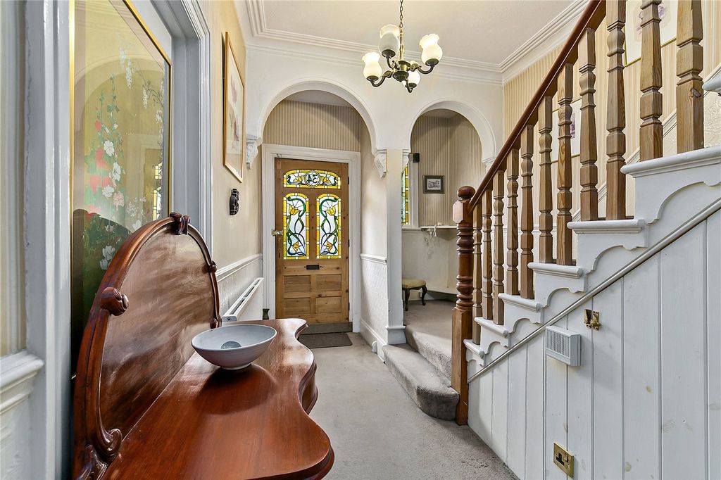 Property photo 3 of 17 Picture No. 04