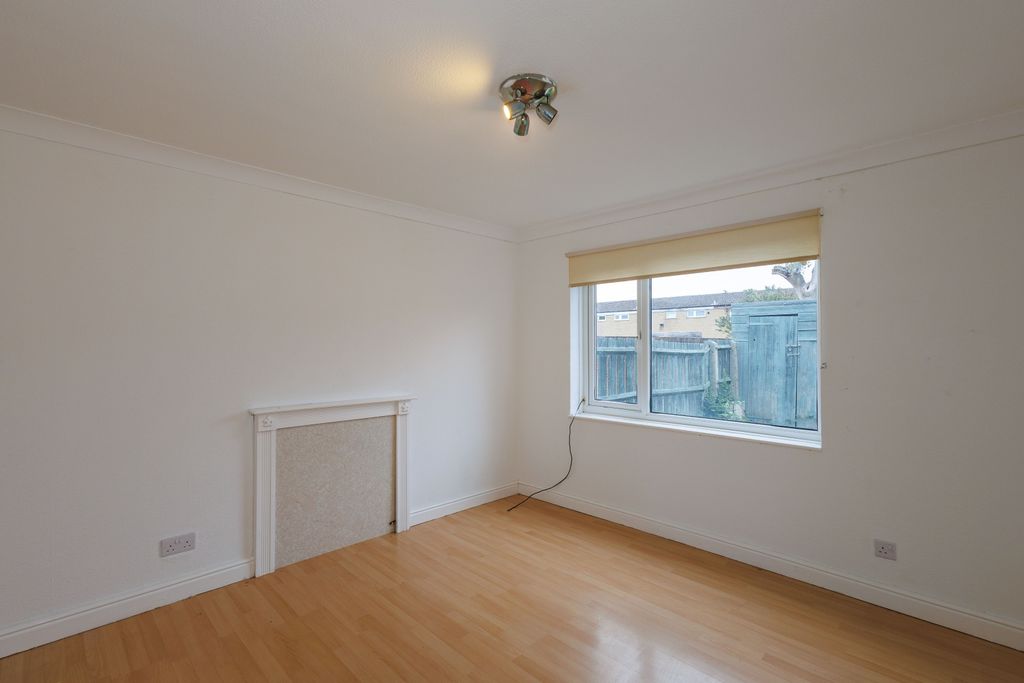Property photo 3 of 13 Image 2