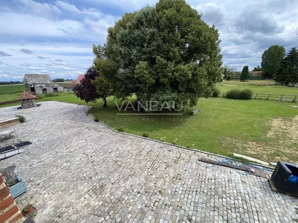 Property photo 3 of 25