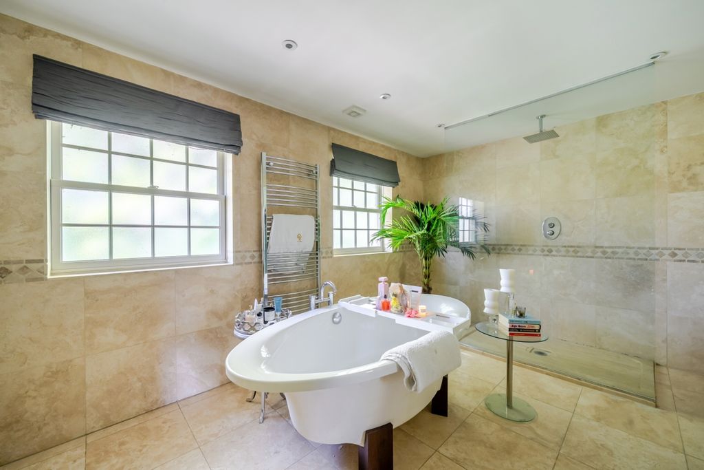 Additional image 12 of 6 bed detached house to rentBagshot Road, Ascot SL5