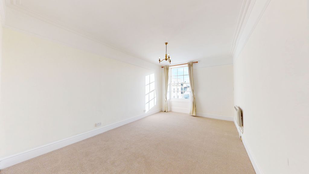 Property photo 3 of 13 12192025_132943