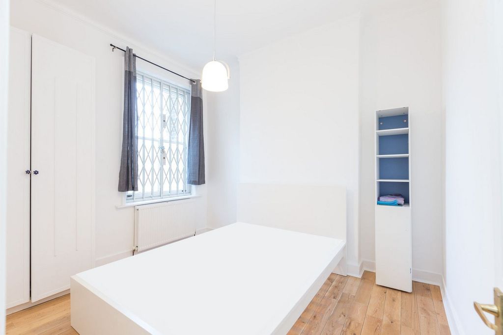 Property photo 3 of 7