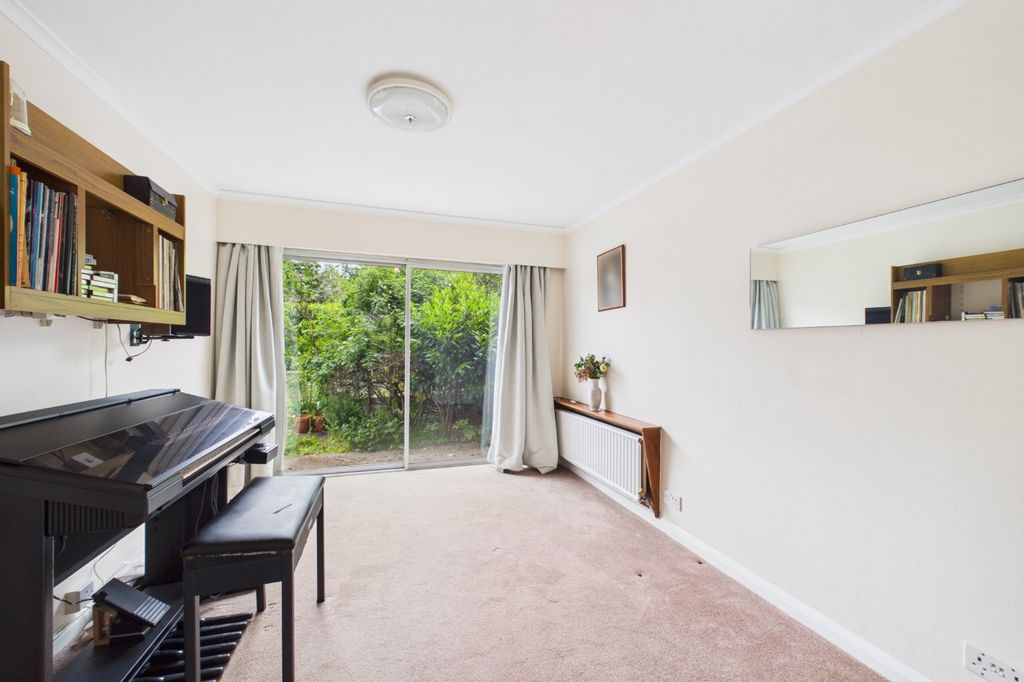 Property photo 3 of 11 Picture No. 03