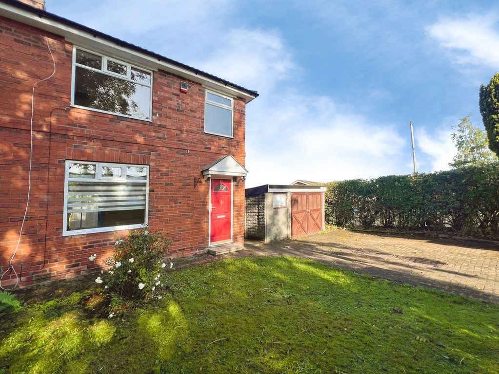 Property photo 1 of 17 External