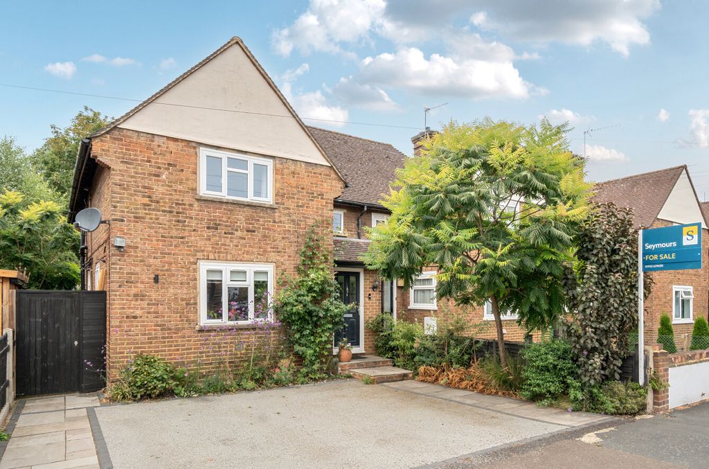 Property photo 1 of 15 1335740-1-68949Ba...