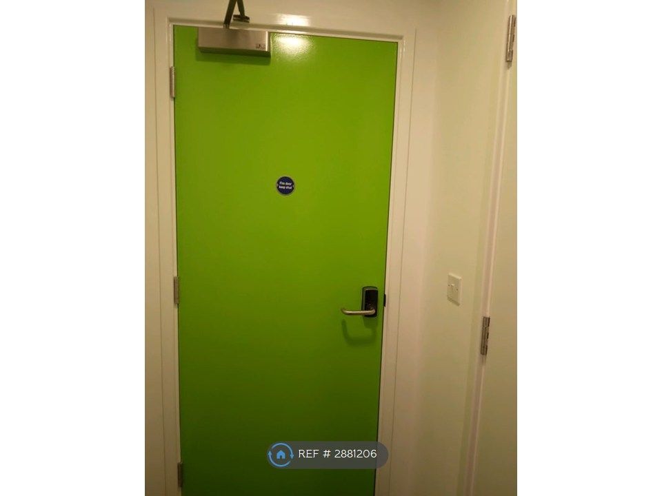 Property photo 1 of 7 Tenants Own Door To Property Fob Access