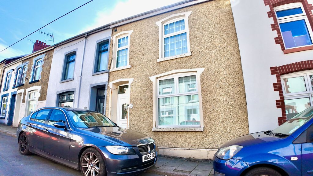 Property photo 1 of 25