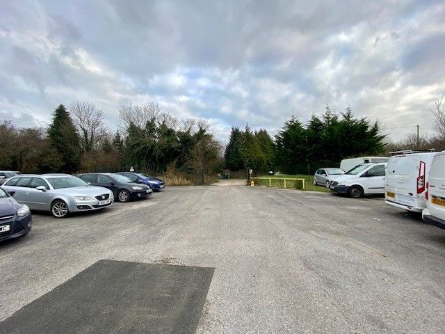 Property photo 3 of 16 Photo 12