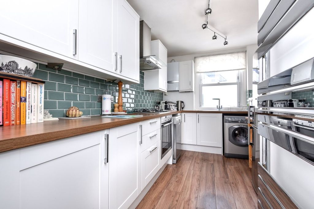 Property photo 2 of 6 Picture No. 04