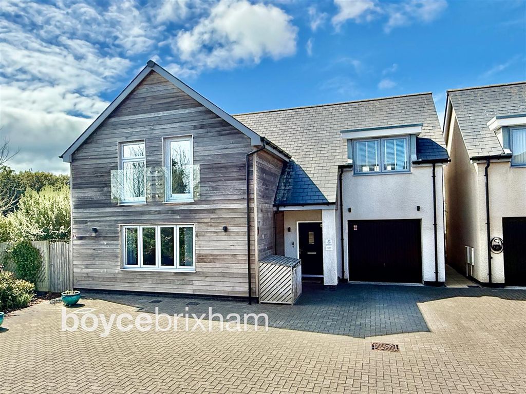 Property photo 1 of 34 Frontwm.Jpg
