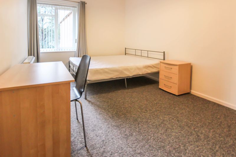 Property photo 3 of 11 Photo 7