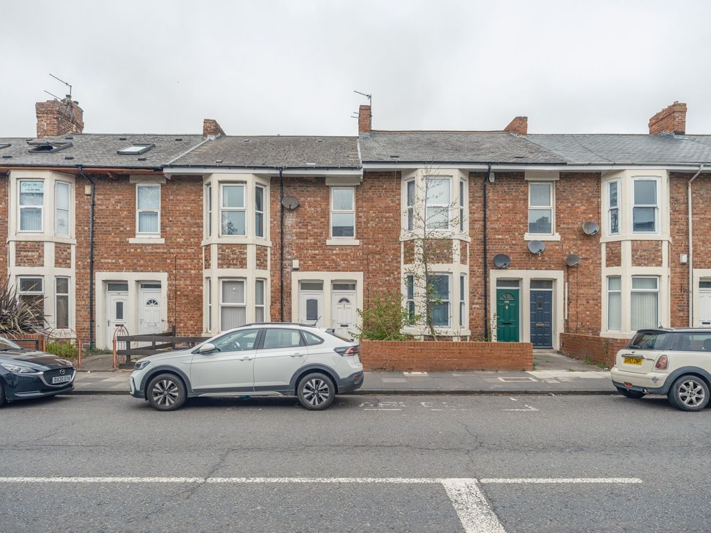 Property photo 2 of 7 3708192