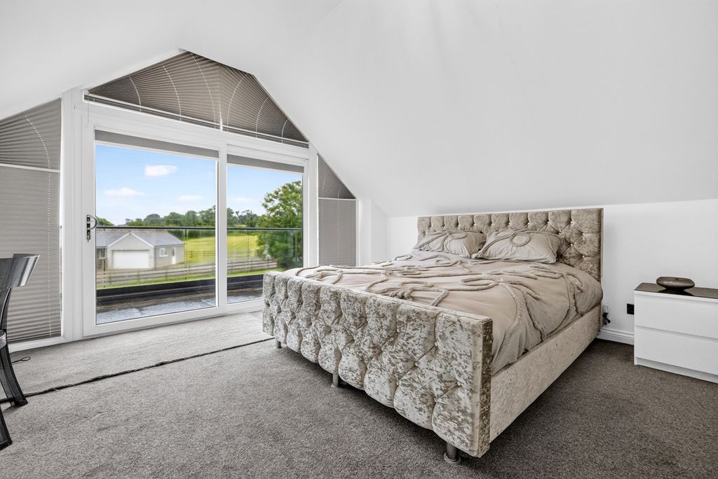 Additional image 24 of 5 bed equestrian for saleLaleston, Bridgend CF32